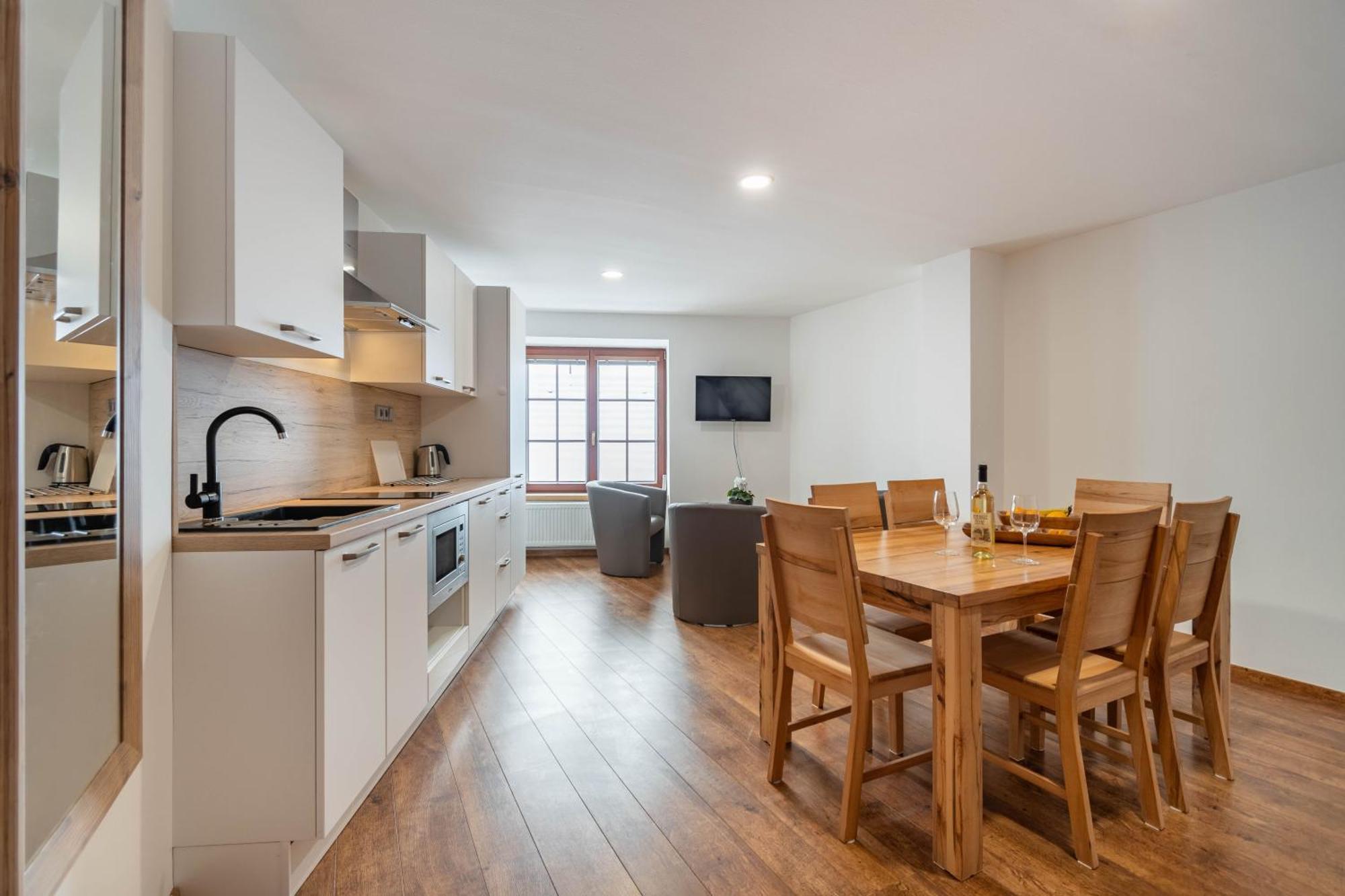 Kokorin Apartments Экстерьер фото